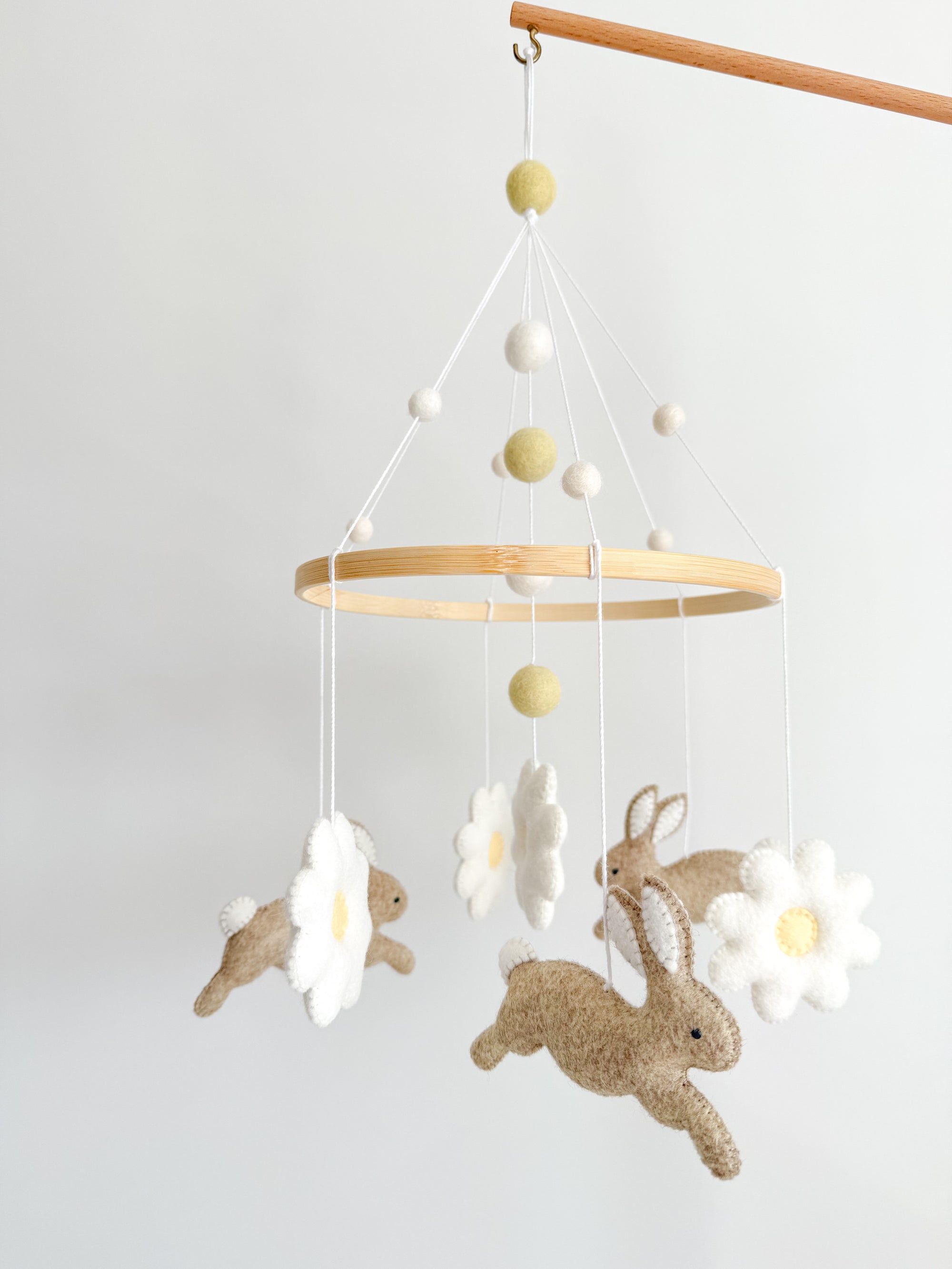 Bunny mobile with daises