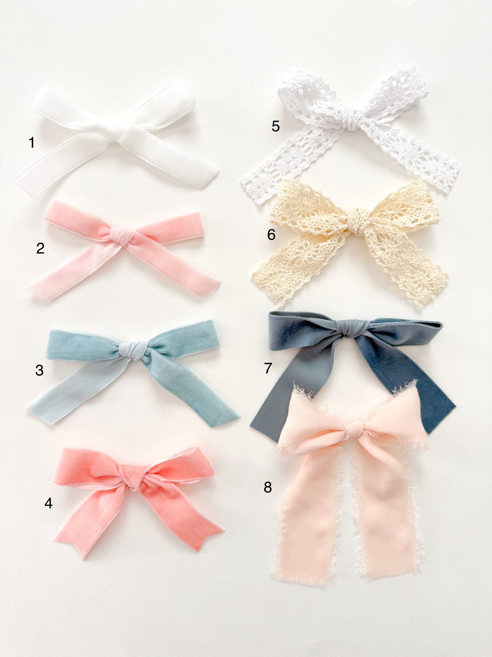 Flower name banner with bows
