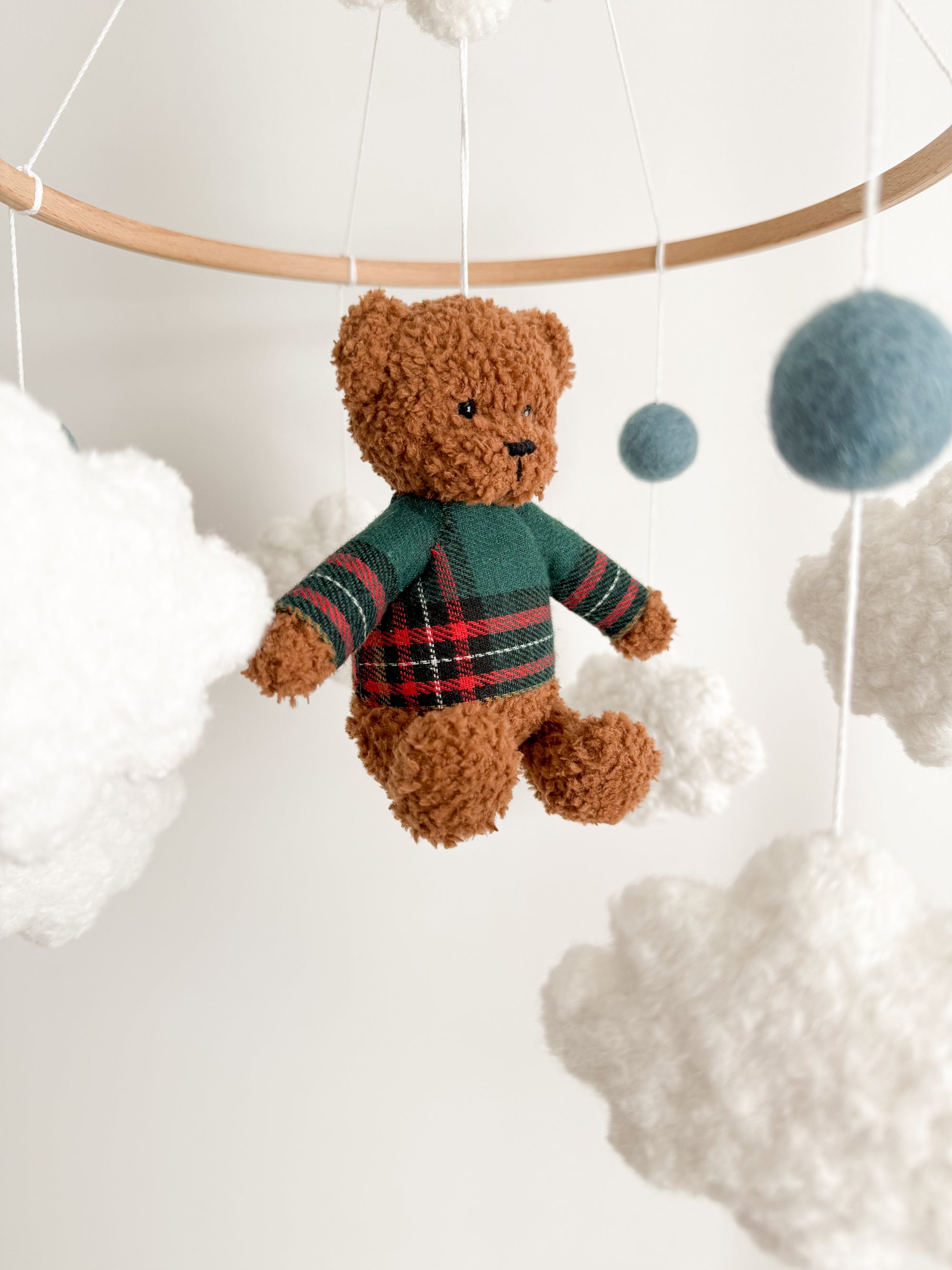 Boucle mobile with sport teddy bear
