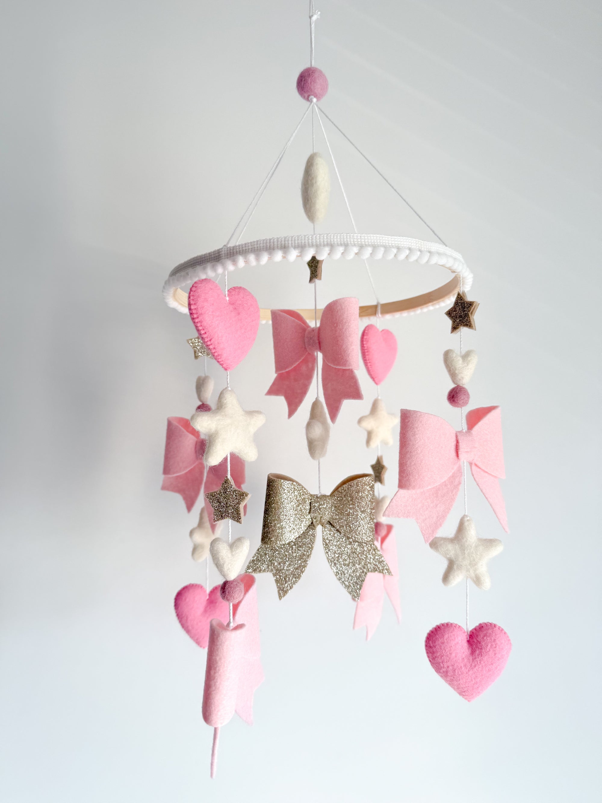 Bow mobile with glitter details
