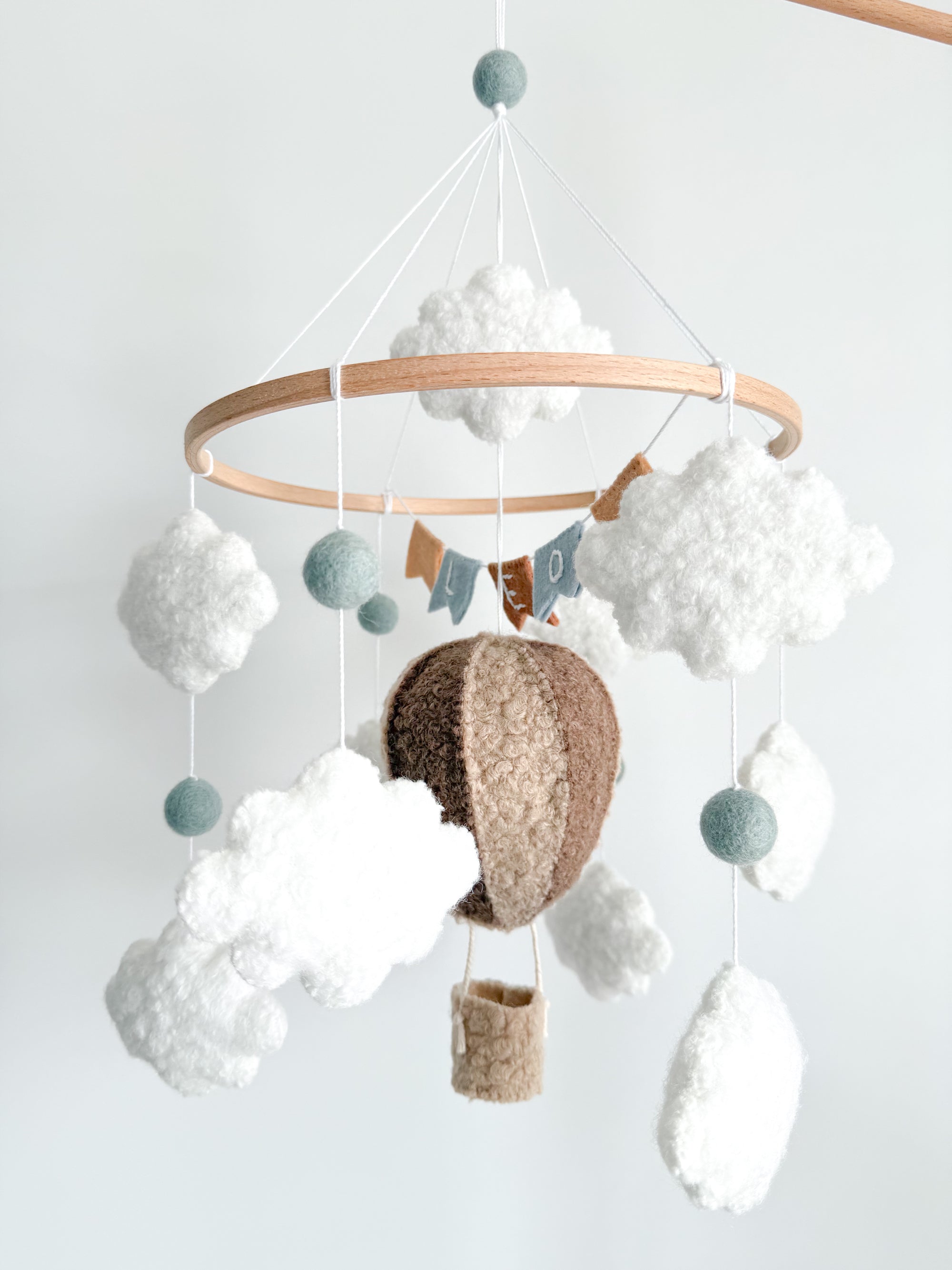 Boucle mobile with air ballon