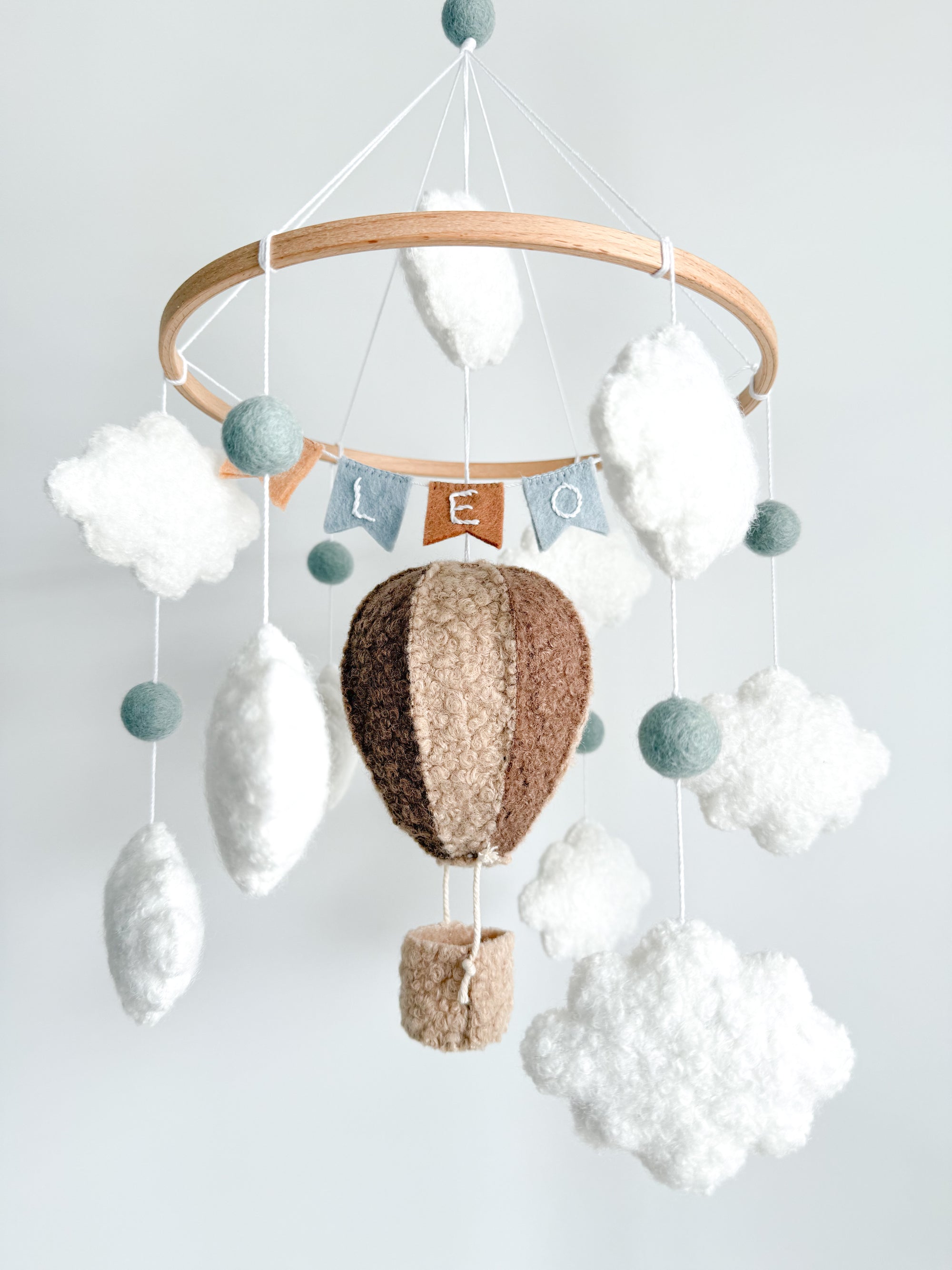 Boucle mobile with air ballon