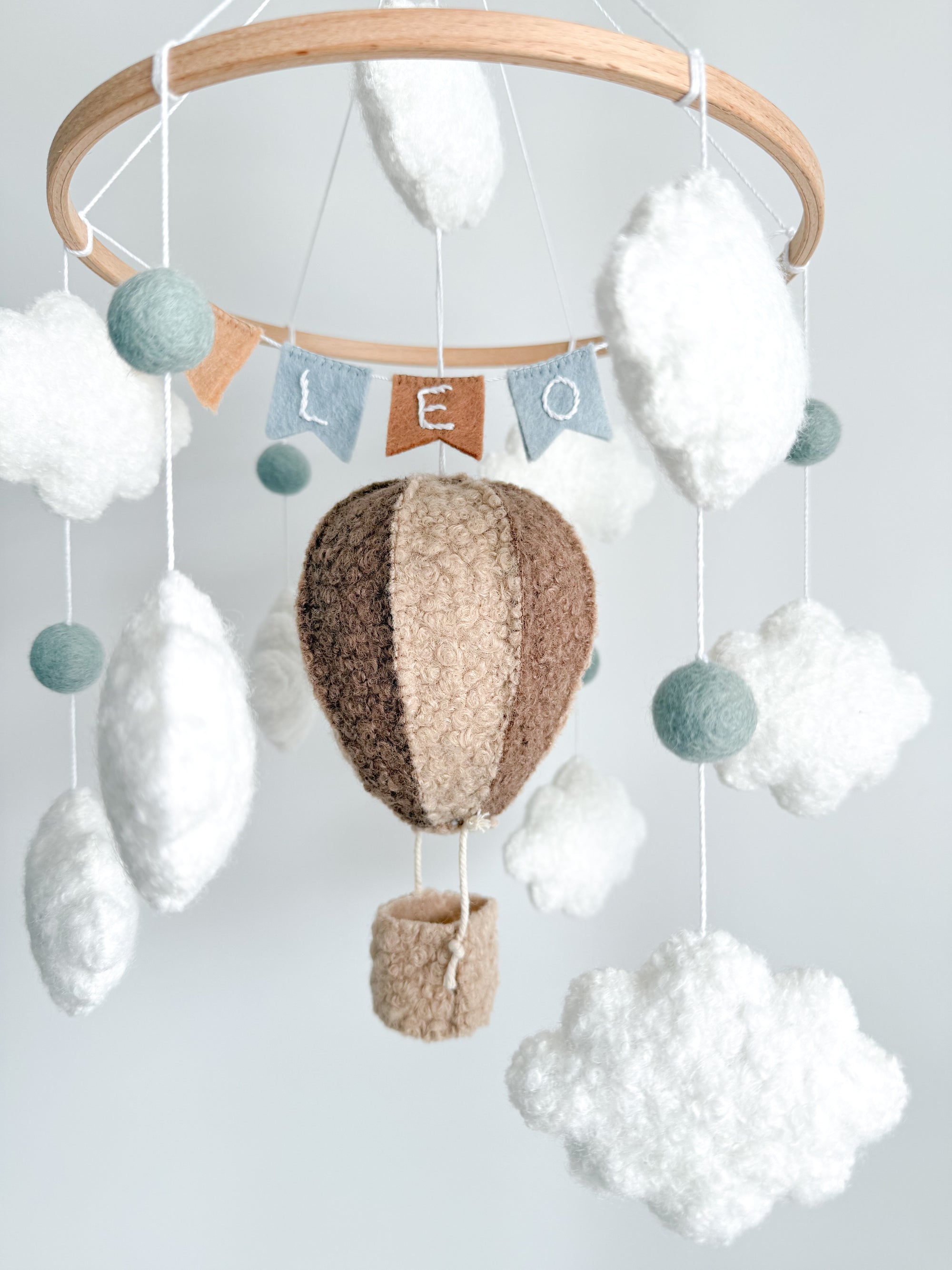 Boucle mobile with air ballon