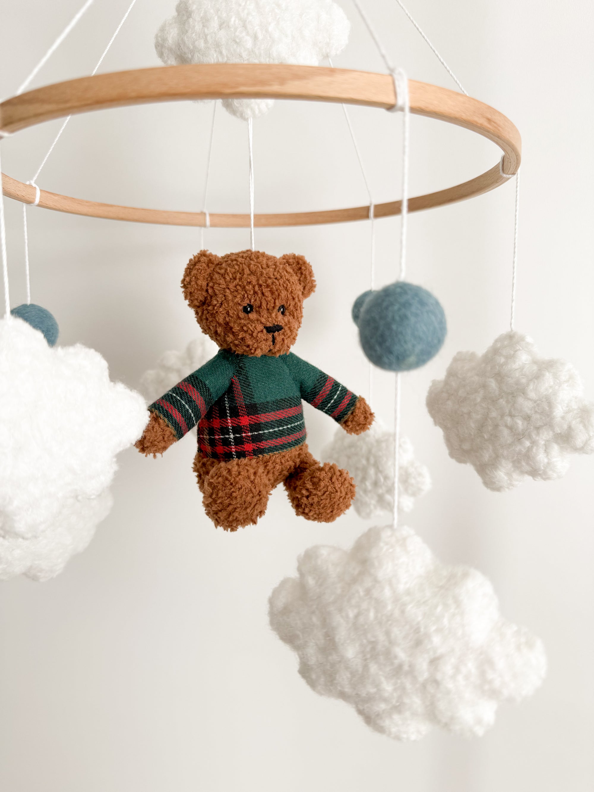 Boucle mobile with sport teddy bear