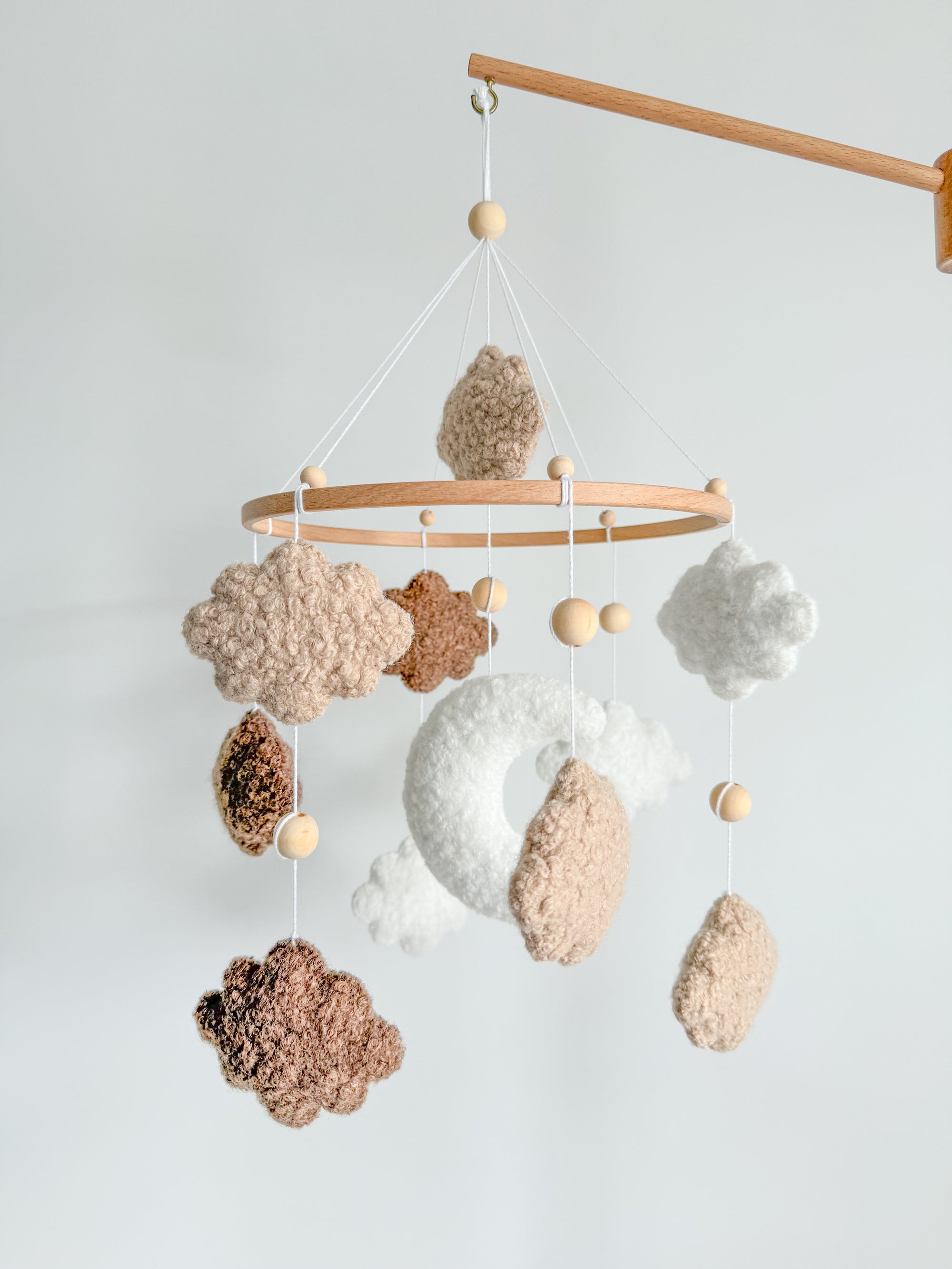 Boucle mobile with clouds and moon
