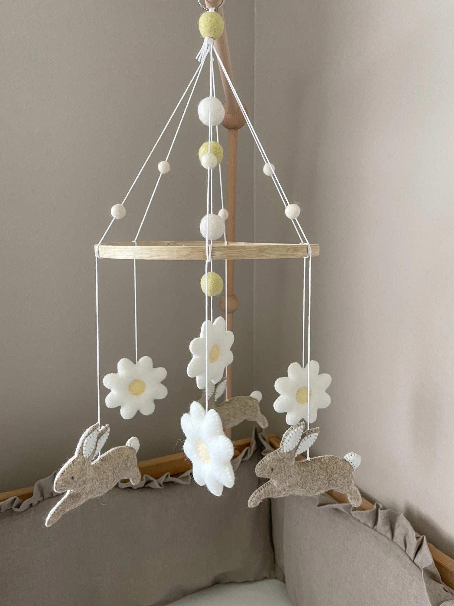 Bunny mobile with daises