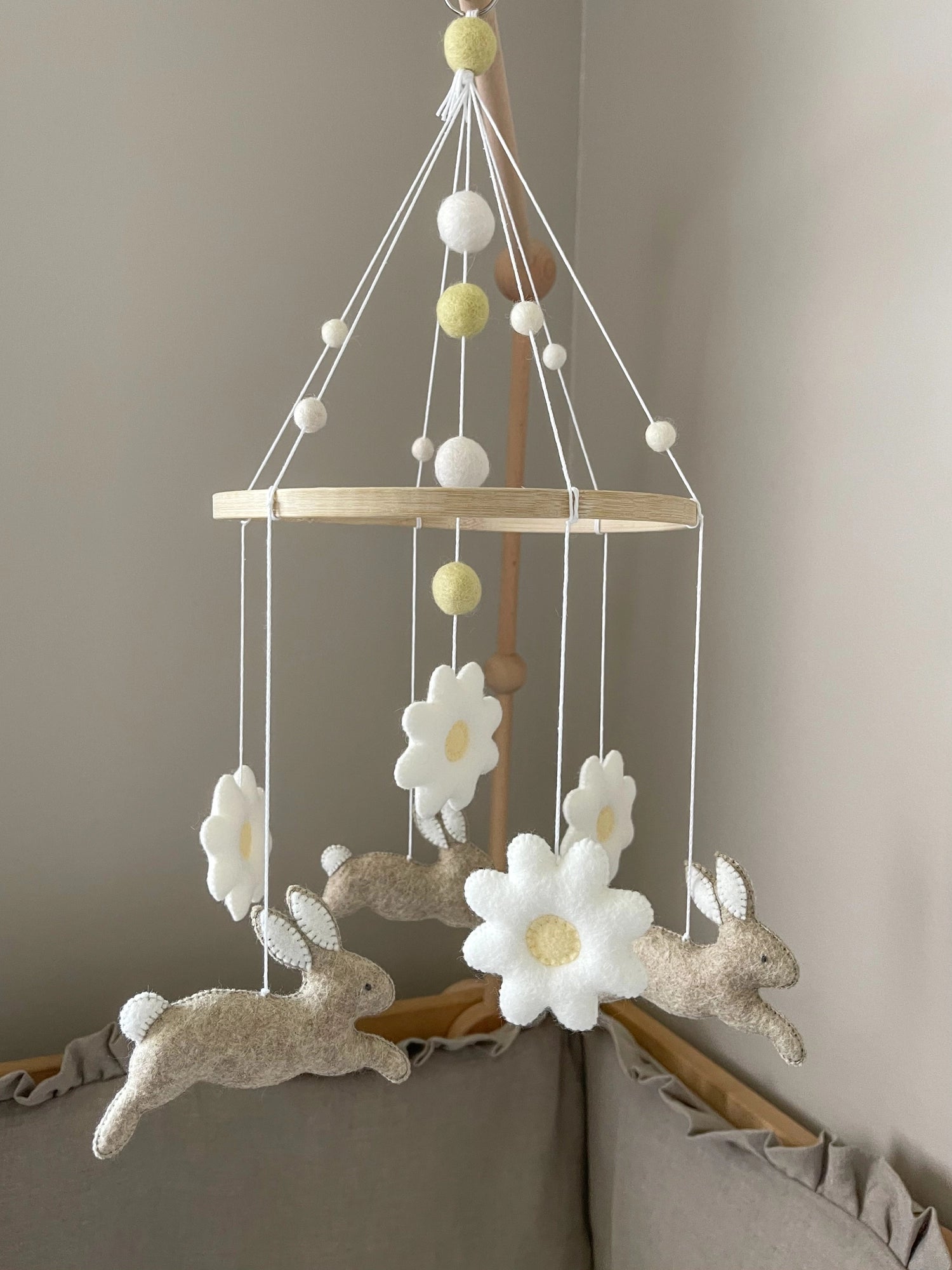 Bunny mobile with daises