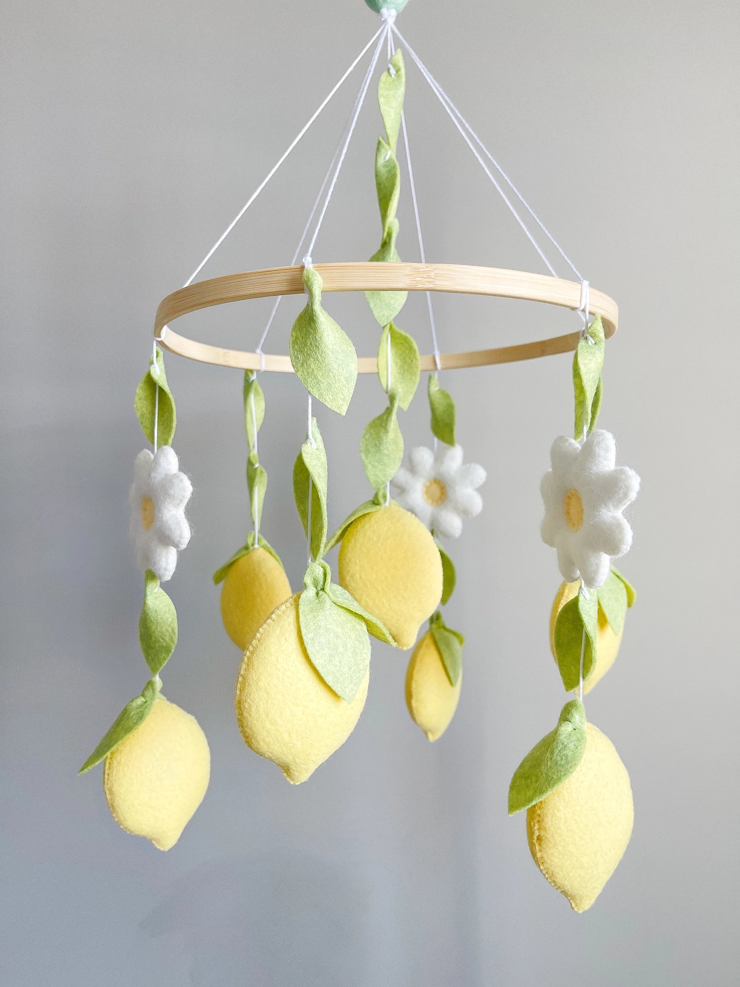 Lemon mobile with flowers